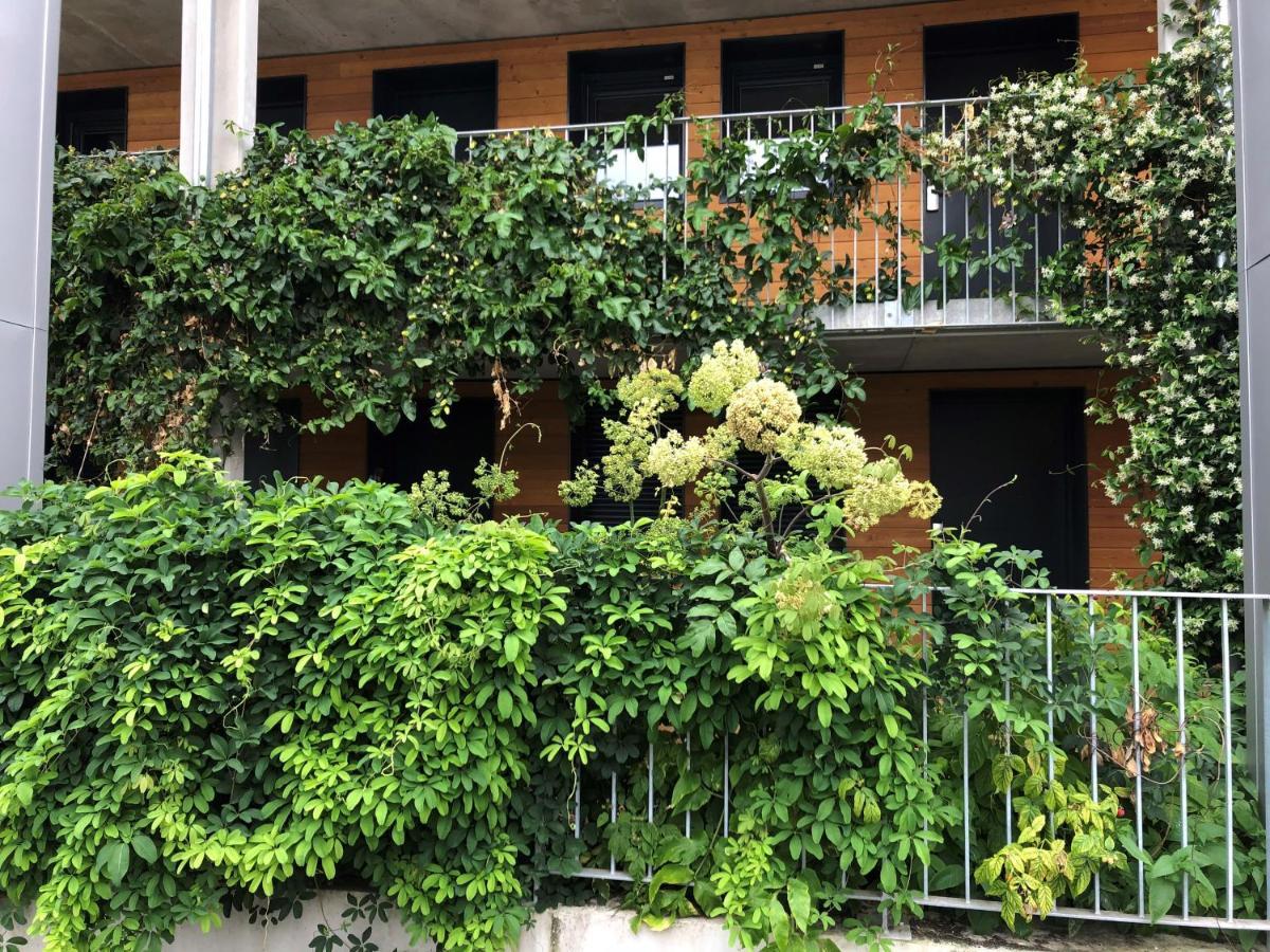 Eklo Bordeaux Centre Bastide Hotell Exteriör bild