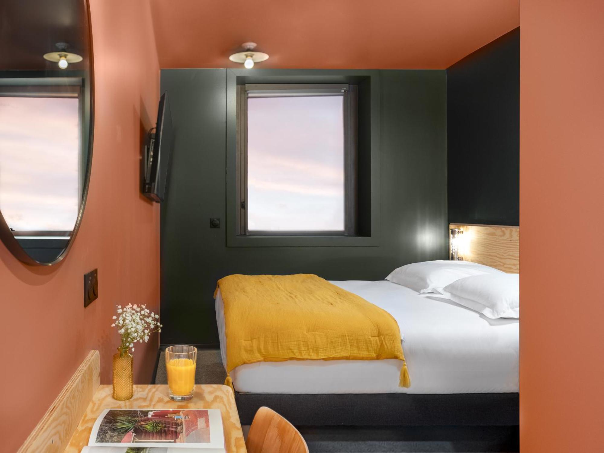 Eklo Bordeaux Centre Bastide Hotell Exteriör bild